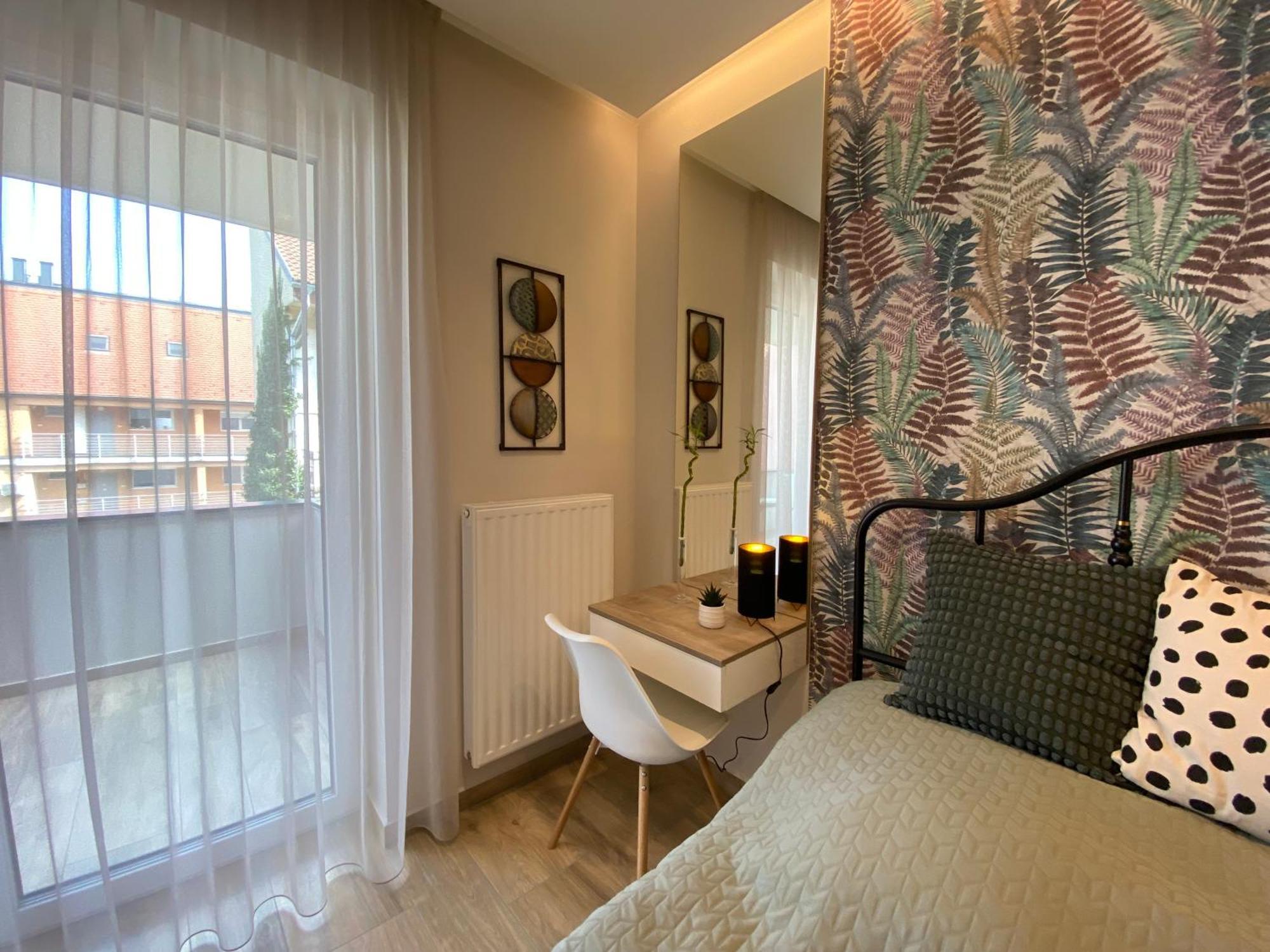 T27 Apartments Free Parking Ingyenes Zart Parkolo Győr Exterior foto